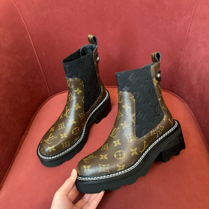 LVT BOOT    COPSHOE  L&V-481