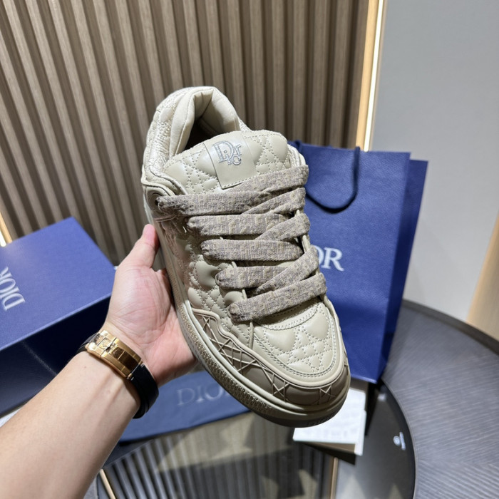 D1R* B9S COPSHOE DR-332