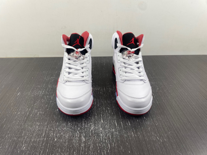 Air Jordan 5 Retro 
