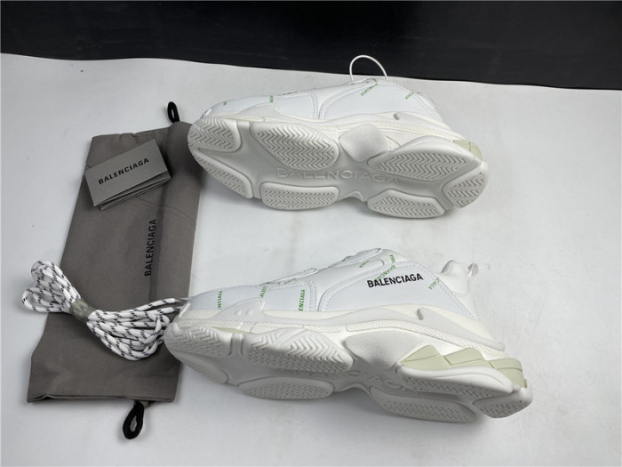 BL TRIPLE S TRAINERS -KICKZE BL44