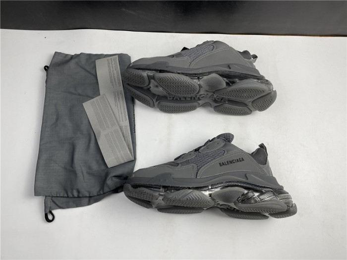 BL TRIPLE S TRAINERS    -KICKZE BL49