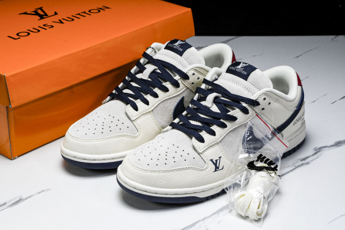 DUNK LOW SB X VL BEIGE BLUE FC1688-134
