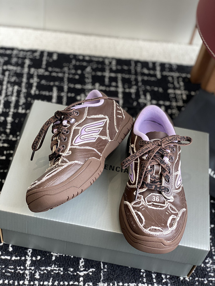 BL Hamptons Worn-Out -COPSHOE BL - WO 01