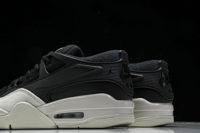 Air Jordan 4 RM