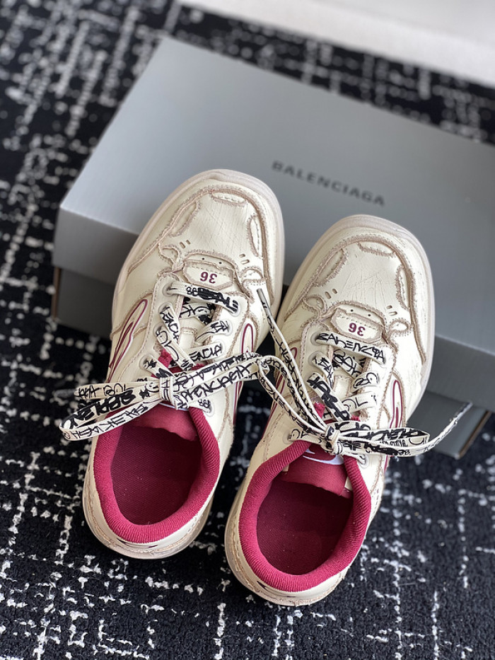 BL Hamptons Worn-Out -COPSHOE BL - WO 06
