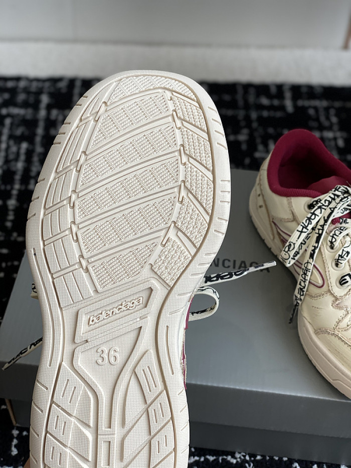 BL Hamptons Worn-Out -COPSHOE BL - WO 06