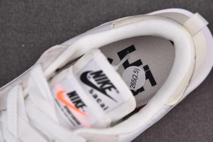 SACAI X NIKE VAPORWAFFLE 3.0 DD1875-001