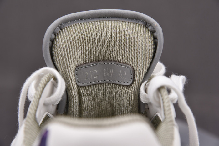 D1R* B27 SNEAKER KICKZE DR-41