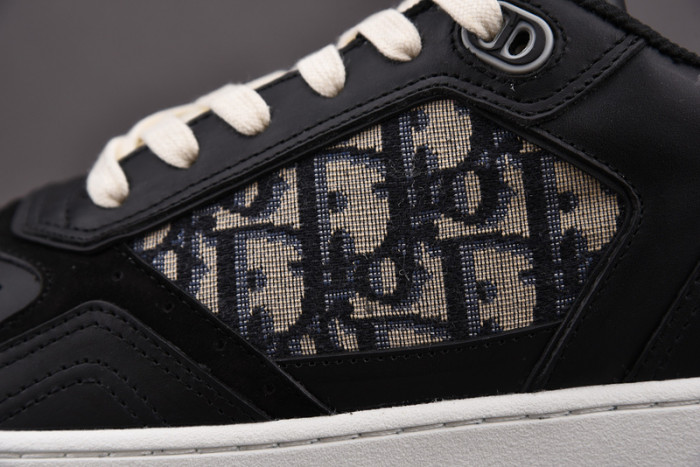 D1R* B27 SNEAKER KICKZE DR-44