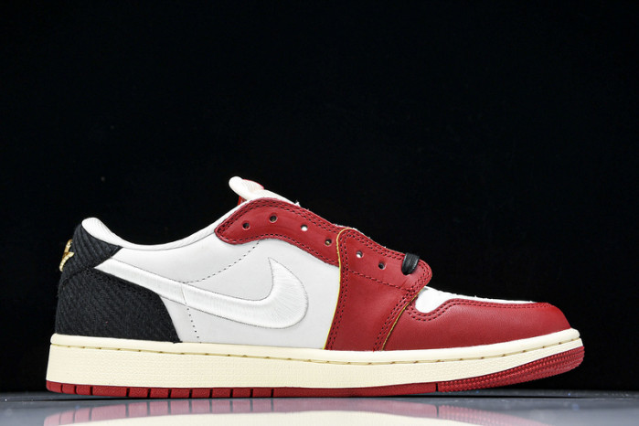 Trophy Room x Air Jordan 1 Low OG “Home”  HV6157-100