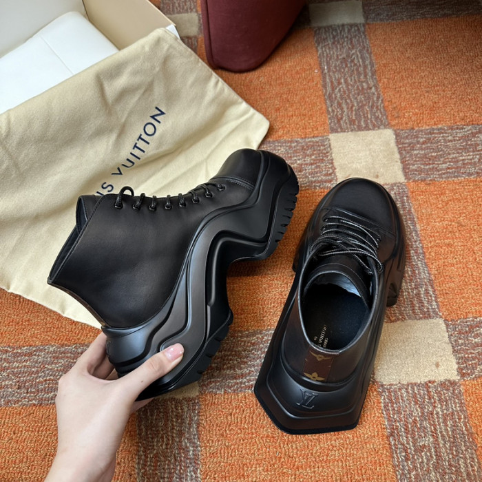 LVT BOOT COPSHOE L&V-350
