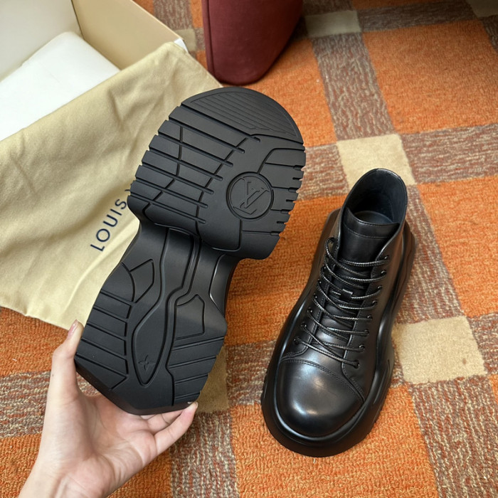 LVT BOOT COPSHOE L&V-350