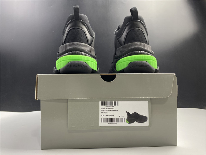 BL TRIPLE S TRAINERS    -KICKZE BL31