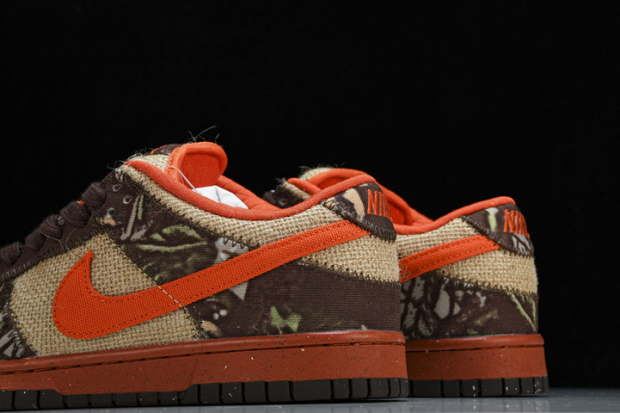 Dunk Low Pro SB 
