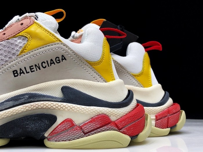 BL Triple S Cream Yellow Red 490672 w09O5 9035