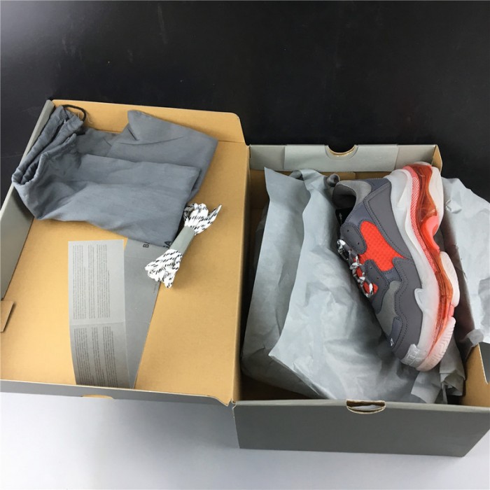 BL TRIPLE S TRAINERS CLEAR SOLE RED GREY 541624 W09OH 1010