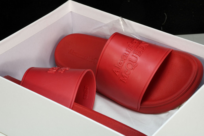 mcqueen slide cophsoe MQS-04