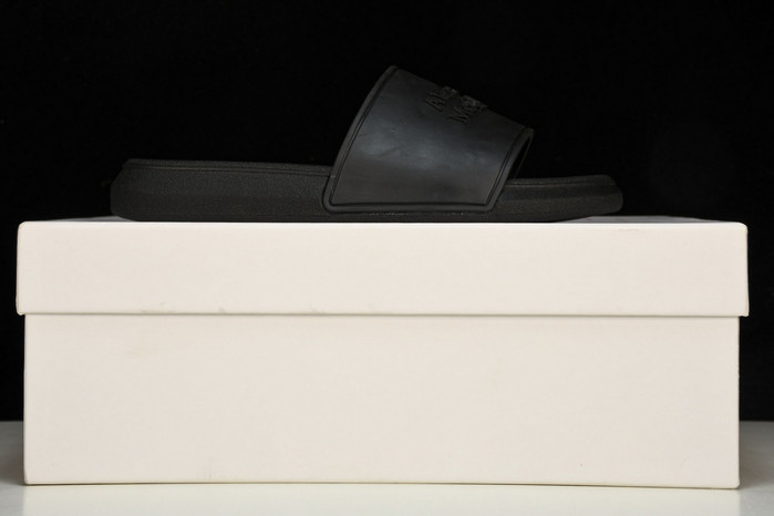 mcqueen slide cophsoe MQS-06
