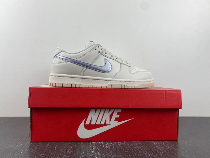 Nike Dunk Low WMNS Oxygen Purple DX5930-100