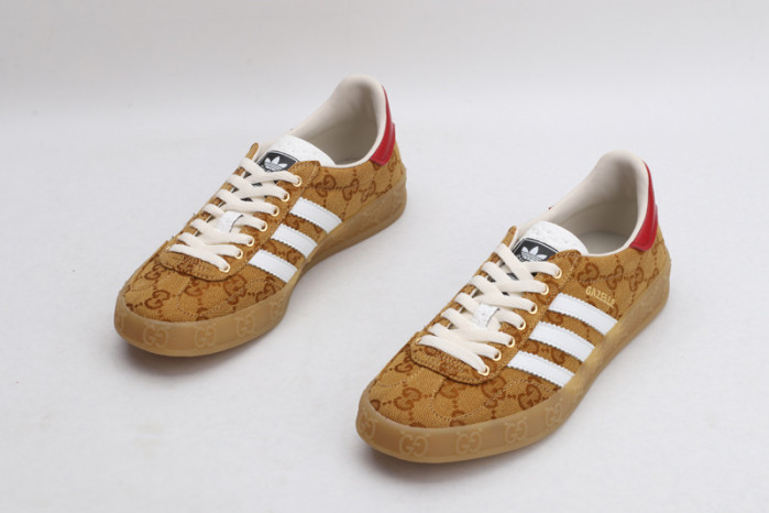 GC LOW-TOP SNEAKER COPSHOE GC-92