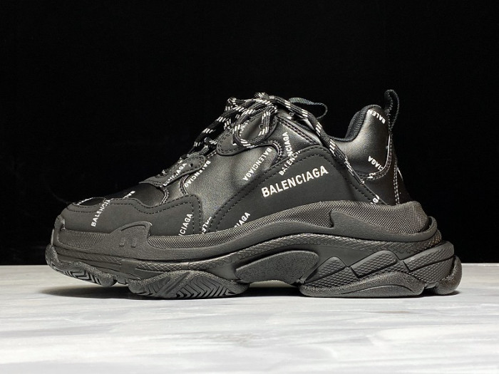 BL TRIPLE S TRAINERS BLACK LETTERS  541624 W09O1 9013