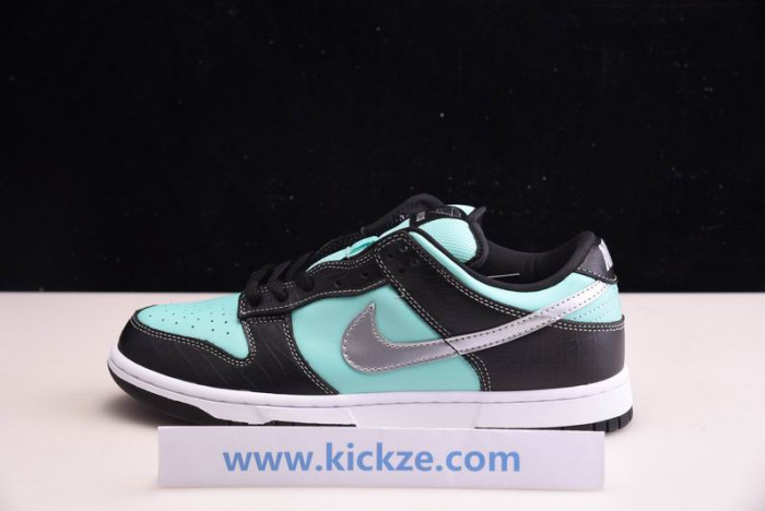 Nike Dunk SB Low Diamond Supply Co. "Tiffany" - 304292-402