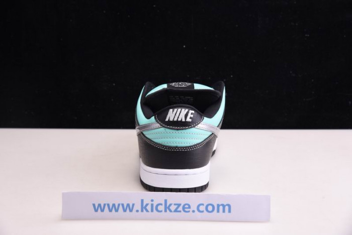 Nike Dunk SB Low Diamond Supply Co. "Tiffany" - 304292-402