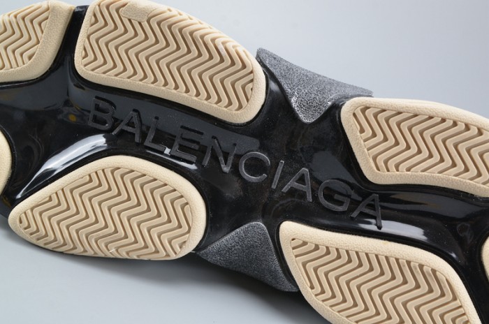 BL 17FW TRIPLE S WASHED SHOF SNEA GREY MENS AED2900